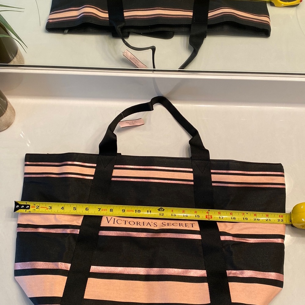 Victoria secret tote and limited edition island away lotion - Picture 8 of 11